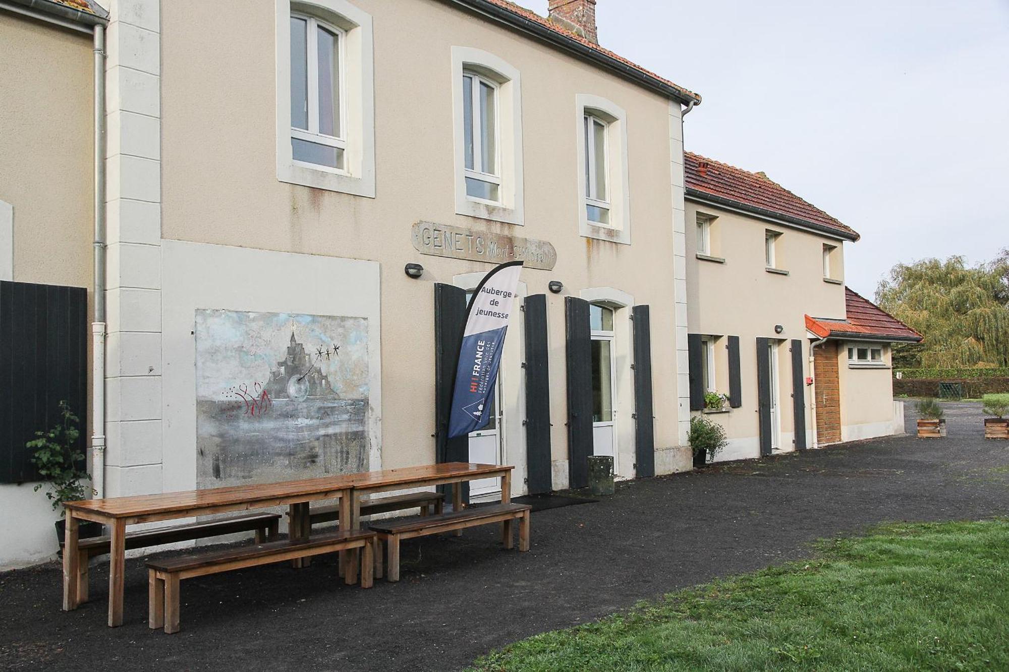 Auberge De Jeunesse Hi Genêts Eksteriør bilde